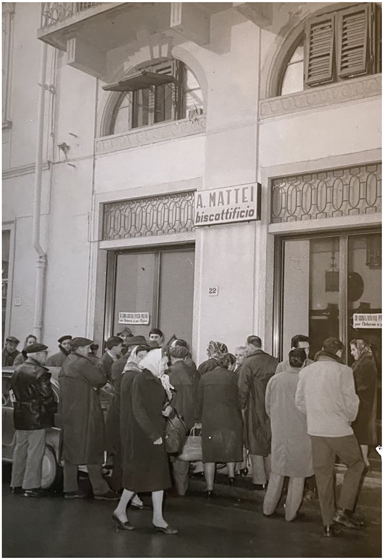 Fare la fila